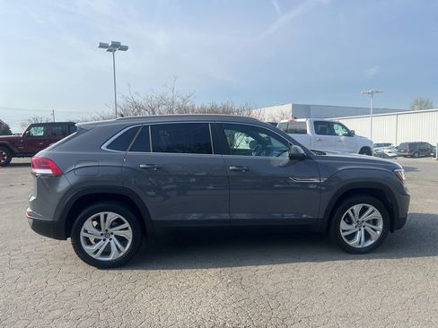 Used 2021 Volkswagen Atlas Cross Sport SEL AWD/4WD image 6
