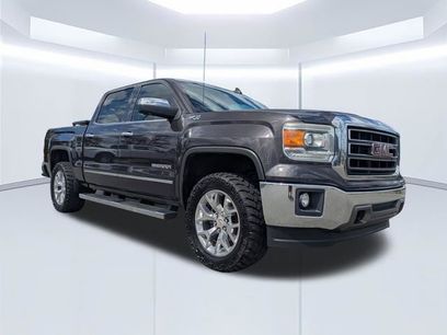 Used 2015 GMC Sierra 1500 SLT w/ SLT Crew Cab Value Package