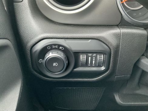 Used 2020 Jeep Wrangler Unlimited Sport image 25