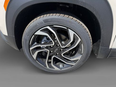 New 2026 Chevrolet TrailBlazer RS w/ Convenience Package AWD/4WD image 9