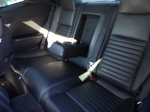 Used 2011 Dodge Challenger R/T image 14