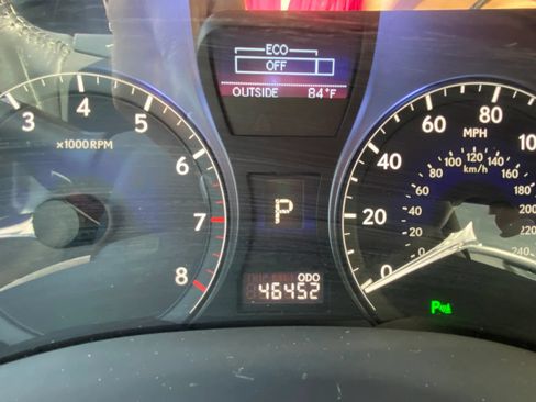 Used 2011 Lexus RX 350 2WD w/ Luxury Pkg image 11