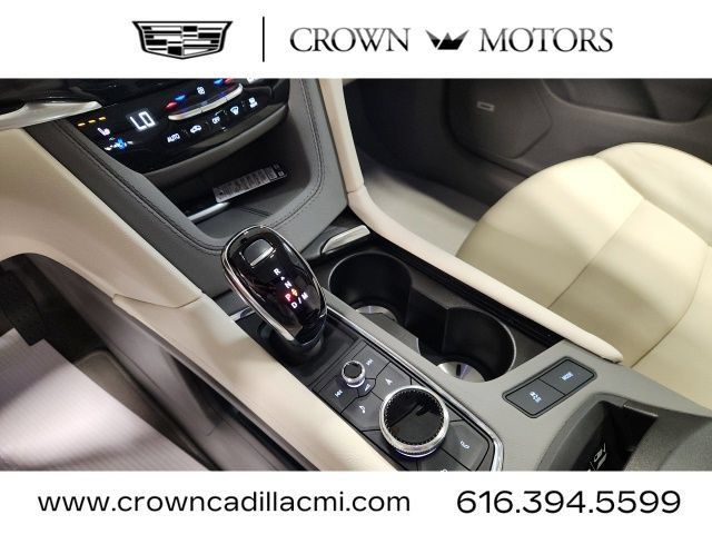 Certified 2024 Cadillac XT6 Premium Luxury w/ LPO, Floor Liner Package AWD/4WD image 17