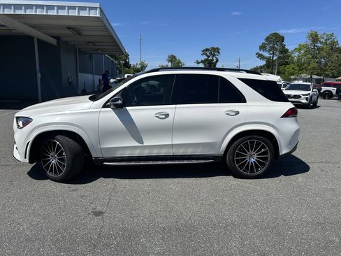 Used 2022 Mercedes-Benz GLE 350 4MATIC image 4
