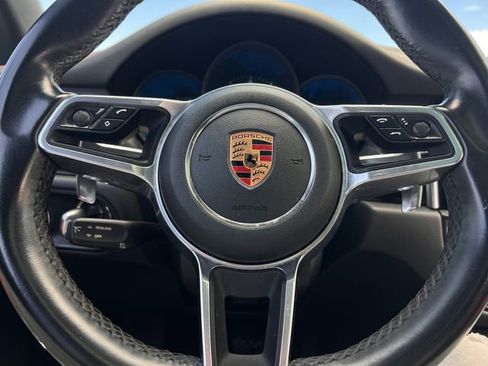 Used 2019 Porsche Macan AWD/4WD image 21