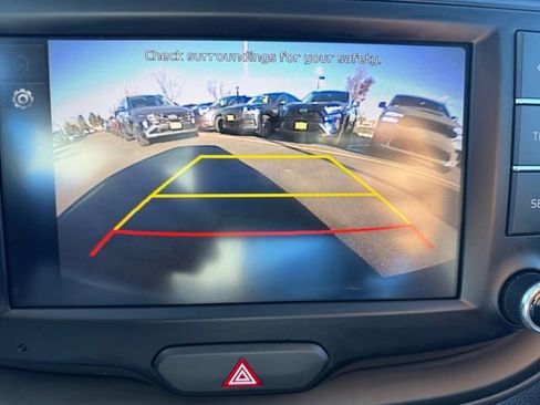 Used 2024 Kia Soul LX image 18