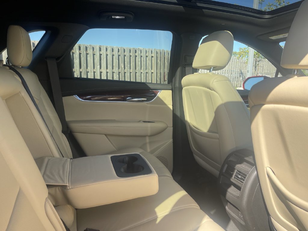 Used 2019 Cadillac XT5 Luxury FWD image 30