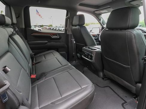 Used 2023 GMC Sierra 1500 Denali AWD/4WD image 24