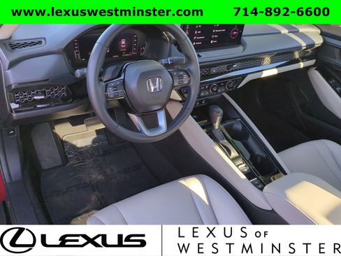 Used 2024 Honda Accord Touring image 17