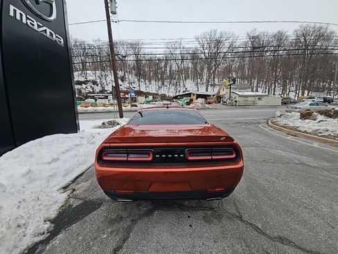 Used 2020 Dodge Challenger GT w/ Plus Package image 6