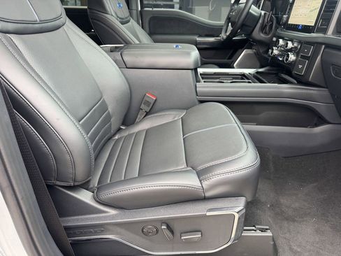 New 2026 Ford F350 Platinum AWD/4WD image 8
