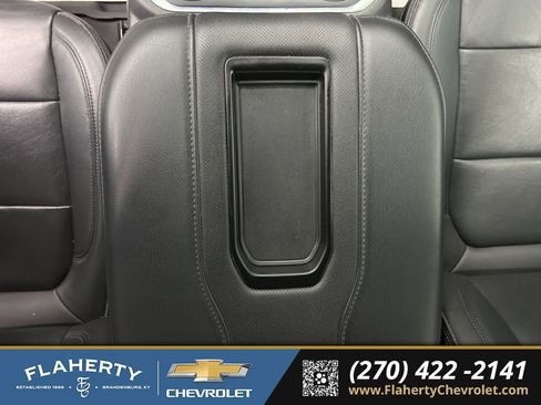 Used 2022 Chevrolet Silverado 1500 High Country w/ Technology Package image 33