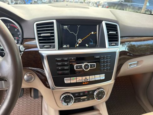 Used 2015 Mercedes-Benz ML 250 BlueTEC 4MATIC image 28