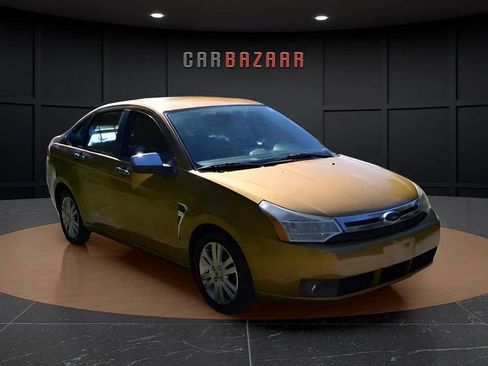 Used 2009 Ford Focus SEL image 3