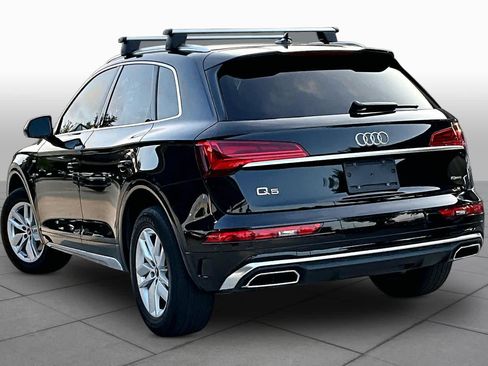 Used 2023 Audi Q5 2.0T Premium w/ Convenience Package AWD/4WD image 11