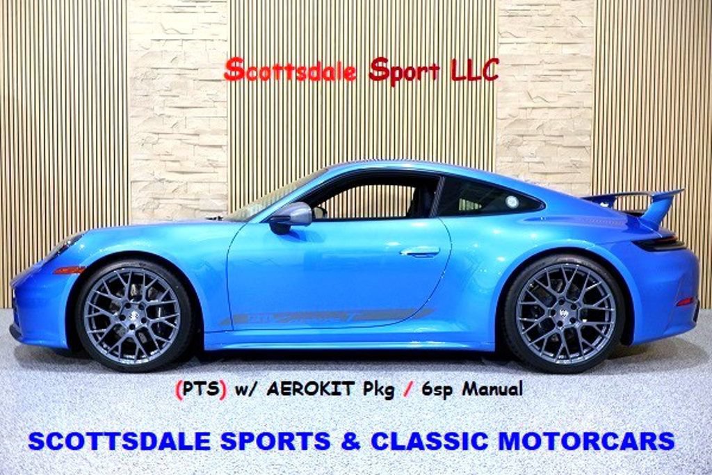 Used 2026 Porsche 911 Carrera T RWD image 1