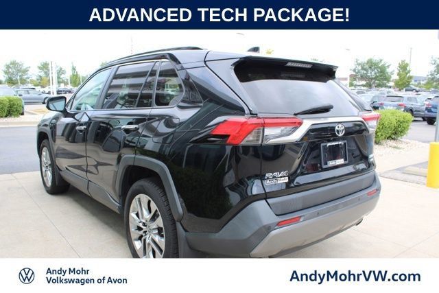Used 2019 Toyota RAV4 Limited w/ Advanced Technology Package AWD/4WD image 4
