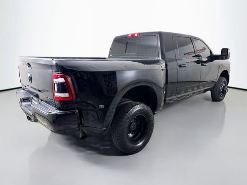 Used 2024 RAM 3500 Laramie w/ Night Edition AWD/4WD image 7