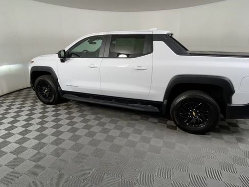 New 2024 Chevrolet Silverado EV W/T image 7