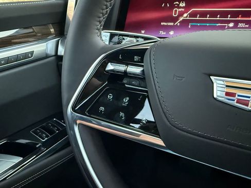 Used 2026 Cadillac Escalade Platinum Sport w/ LPO, ONYX Package image 52