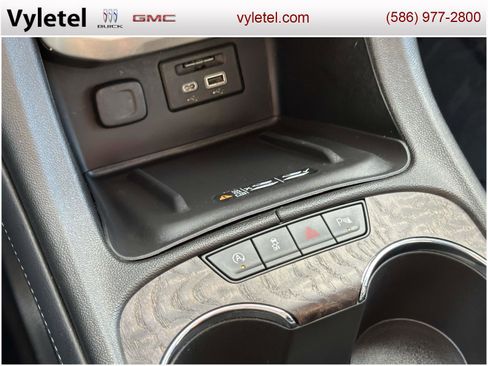 Certified 2023 GMC Acadia Denali w/ Denali Ultimate Package image 31