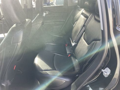 Used 2022 Jeep Compass Trailhawk w/ Trailhawk Elite Group image 38