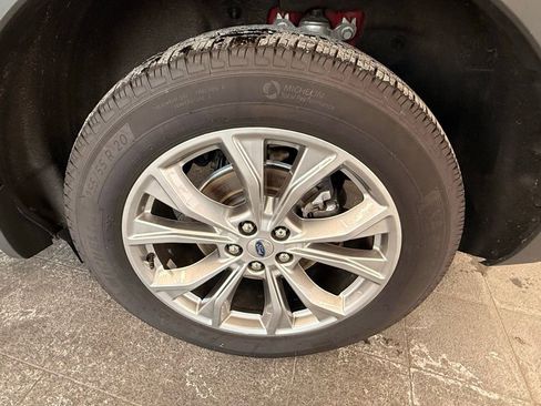 Used 2023 Ford Explorer XLT w/ Equipment Group 202A image 44