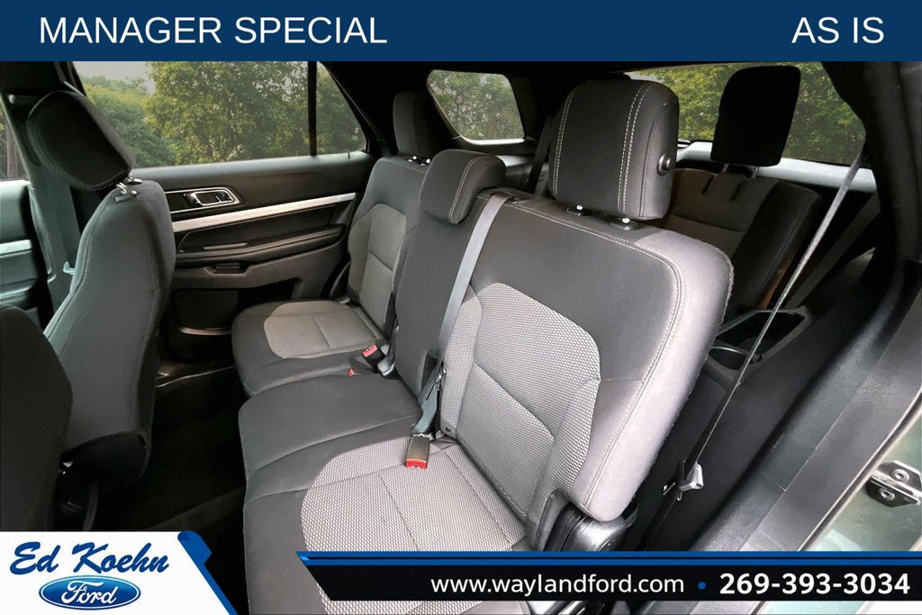Used 2016 Ford Explorer XLT w/ Equipment Group 201A AWD/4WD image 25