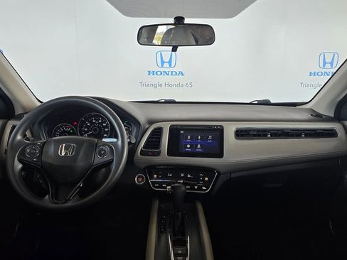 Used 2018 Honda HR-V EX image 6