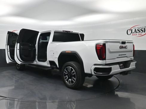 Used 2023 GMC Sierra 2500 AT4 AWD/4WD image 32