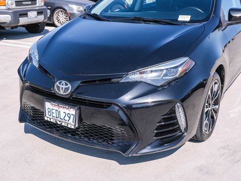 Used 2018 Toyota Corolla SE w/ Carpet Mat Package (TMS) FWD image 11