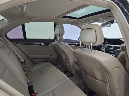 Used 2014 Mercedes-Benz C 250 Sedan image 21