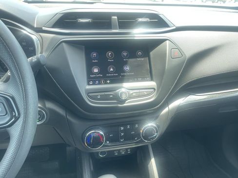 Used 2023 Chevrolet TrailBlazer LT FWD image 26