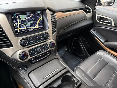 Used 2020 GMC Yukon XL Denali w/ Open Road Package image 32