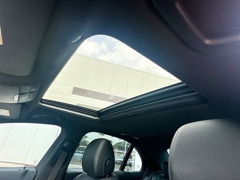 Used 2022 Mercedes-Benz E 350 Sedan w/ AMG Line Exterior image 11