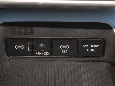 Used 2024 Hyundai Kona SEL AWD/4WD image 29