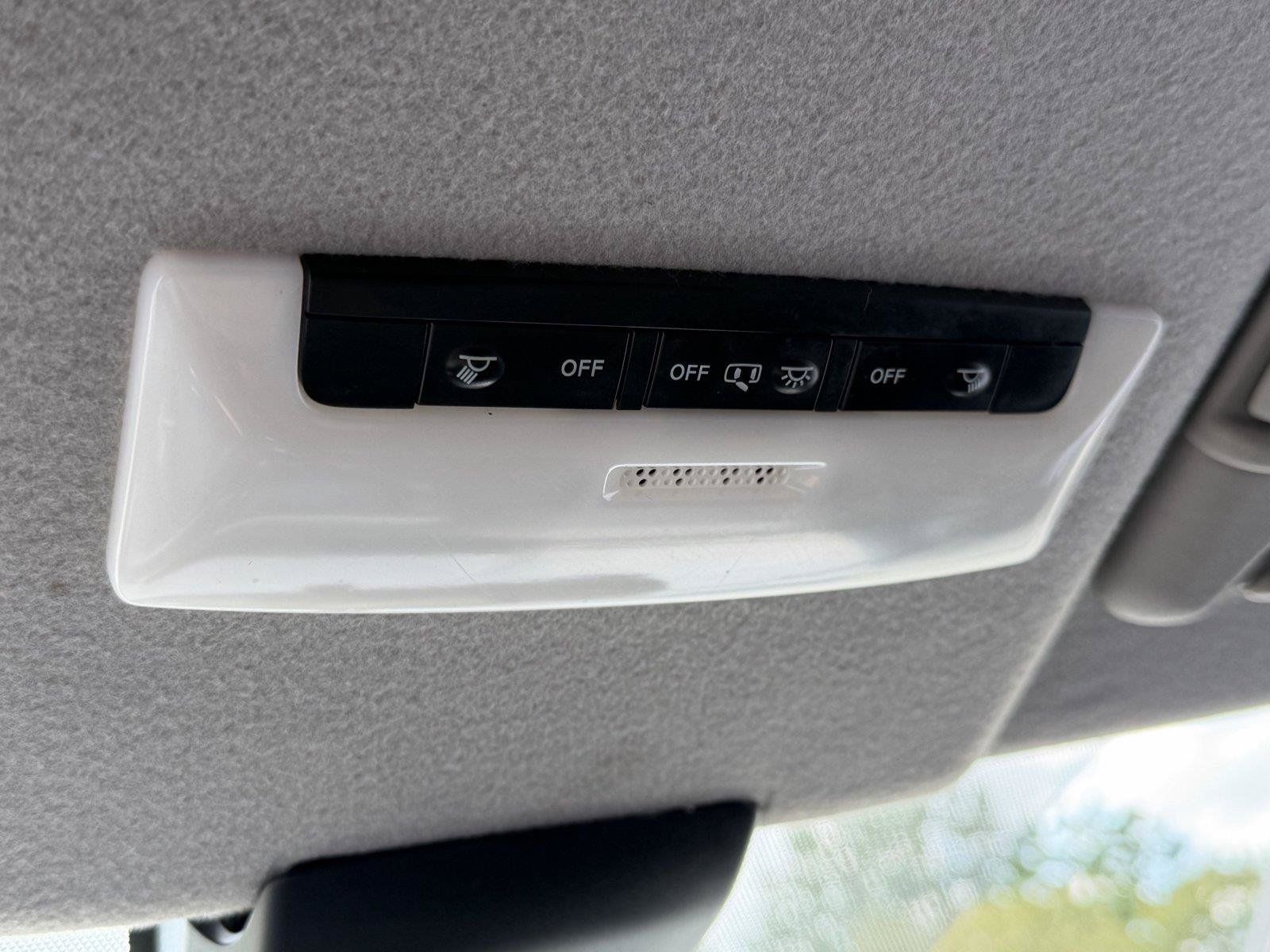 Used 2021 Nissan Kicks S FWD image 26