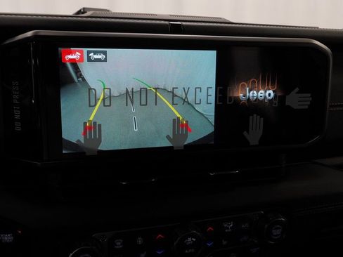 New 2026 Jeep Wrangler Unlimited Sahara AWD/4WD image 23