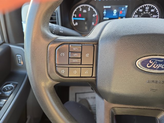 Used 2023 Ford F350 4x4 Crew Cab Super Duty image 22