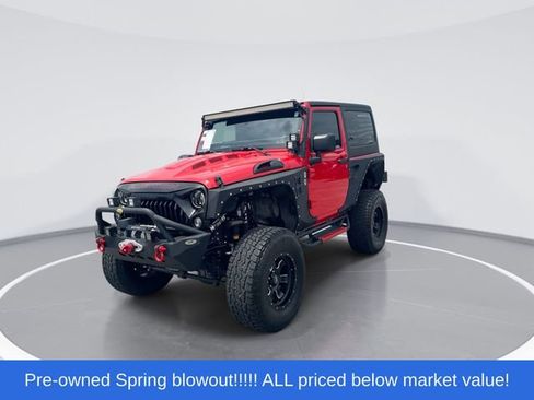Used 2018 Jeep Wrangler Rubicon w/ Cold Weather Group AWD/4WD image 4
