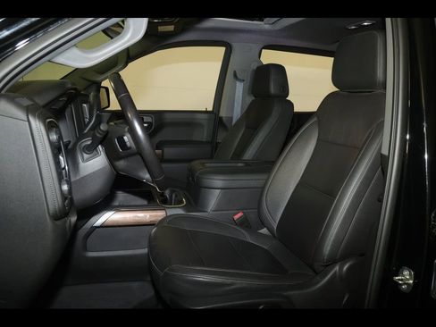 Used 2021 Chevrolet Silverado 1500 LT Trail Boss w/ LT Trail Boss Premium Package image 22