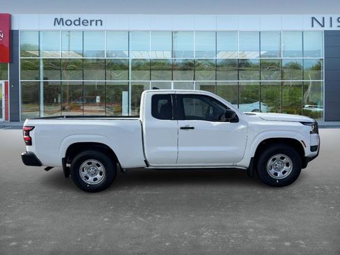 New 2026 Nissan Frontier S image 4