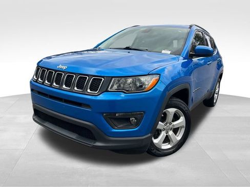 Used 2018 Jeep Compass Latitude image 9