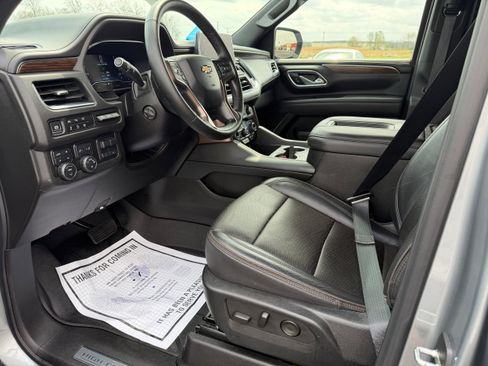 Used 2024 Chevrolet Tahoe High Country AWD/4WD image 22