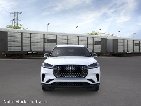 New 2026 Lincoln Aviator AWD image 6
