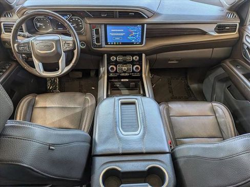 Used 2021 GMC Yukon Denali w/ Denali Premium Package AWD/4WD image 21