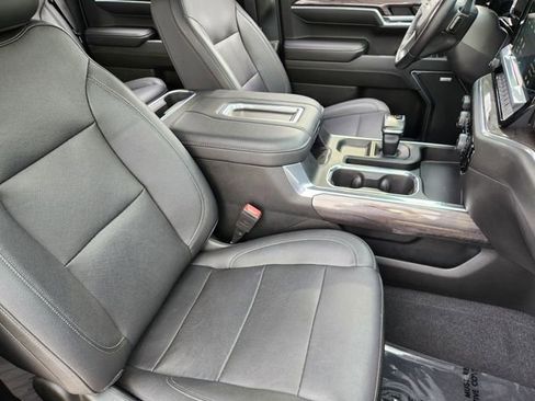 Certified 2022 Chevrolet Silverado 1500 LTZ AWD/4WD image 9