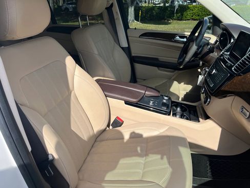 Used 2016 Mercedes-Benz GLE 350 image 16