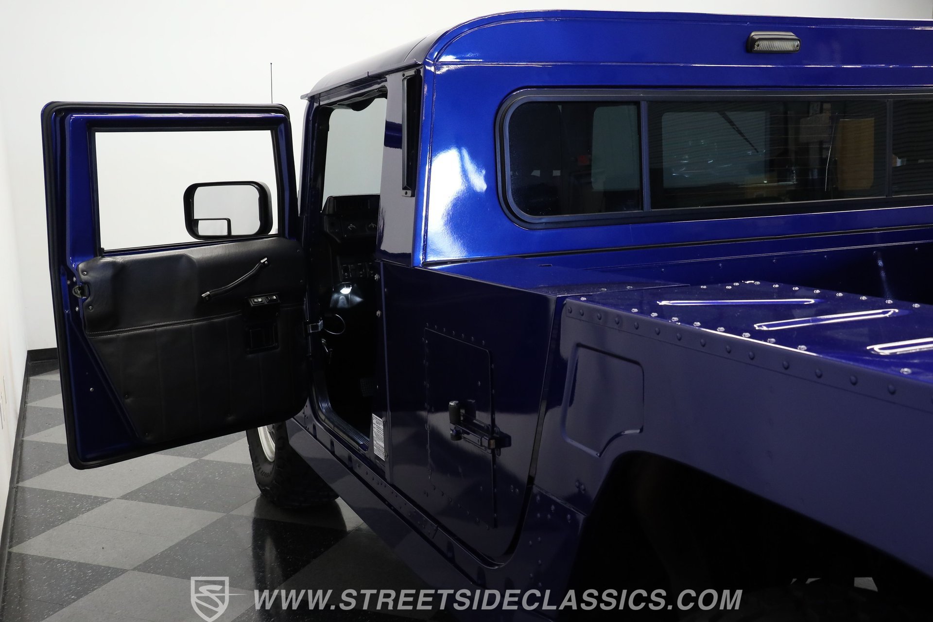Used 2003 HUMMER H1 2-Door Hard Top AWD/4WD image 14