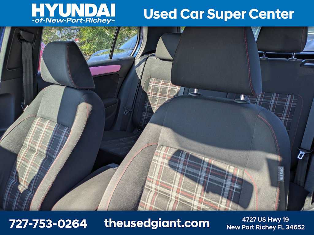 Used 2012 Volkswagen GTI 4-Door FWD image 6